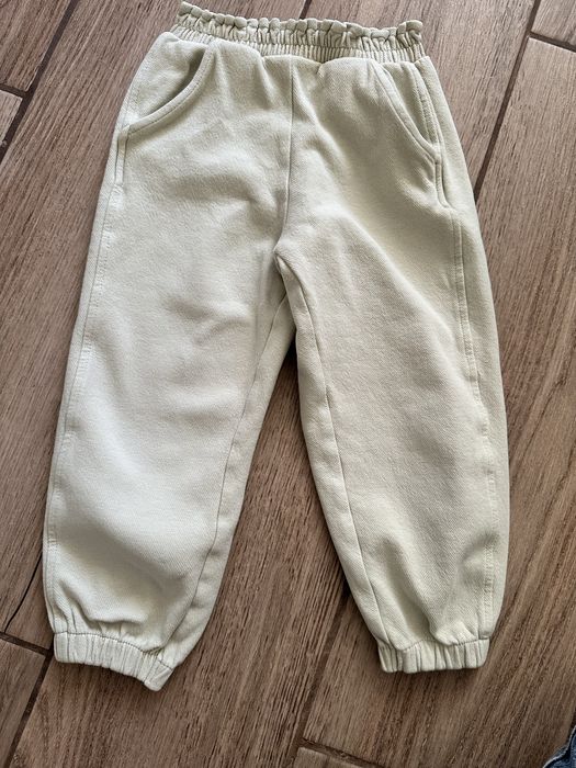 Штани для дівчинки 3-4 р Zara