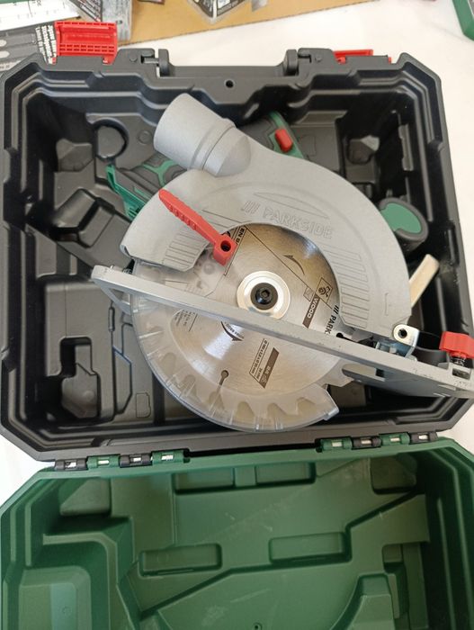 Акумуляторн дискова пилка parkside PHKSA 20-Li C4, паркетка парксайд