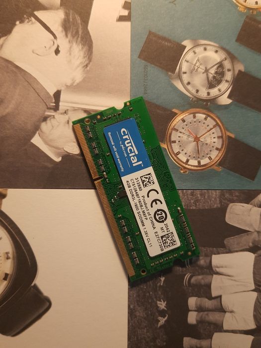 Ram Crucial 4GB Sodimm ddrl3 1600 Macbook