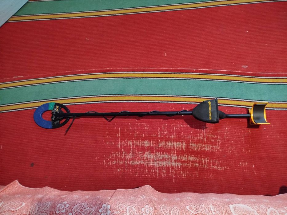 Металошукач Garet Ace 150