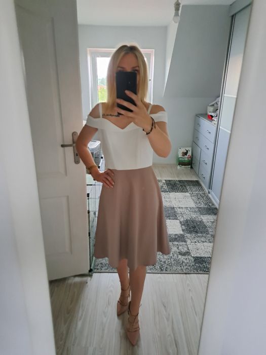 Sukienka na ramiaczku rozm. M