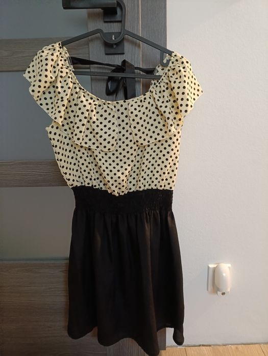 Letnia lekka sukienka