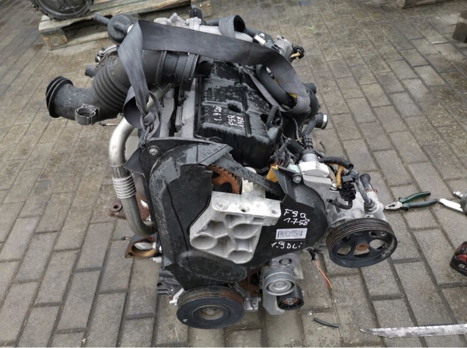 двигун мотор двигатель renault scenic 2 laguna 2 master 1.9 dci F9K