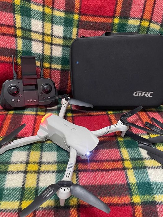Квадрокоптер професійний 4DRC F10  + кейс (Новий акамулятор)