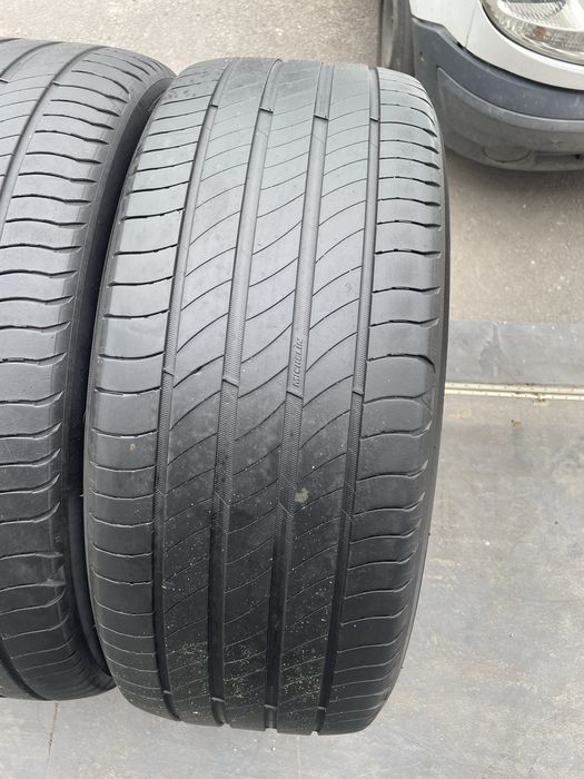 235/50/19 michelin primacy 4