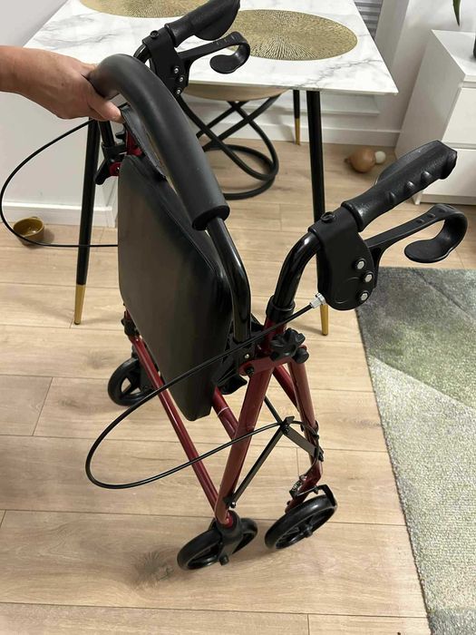 Chodzik w super stanie!!!