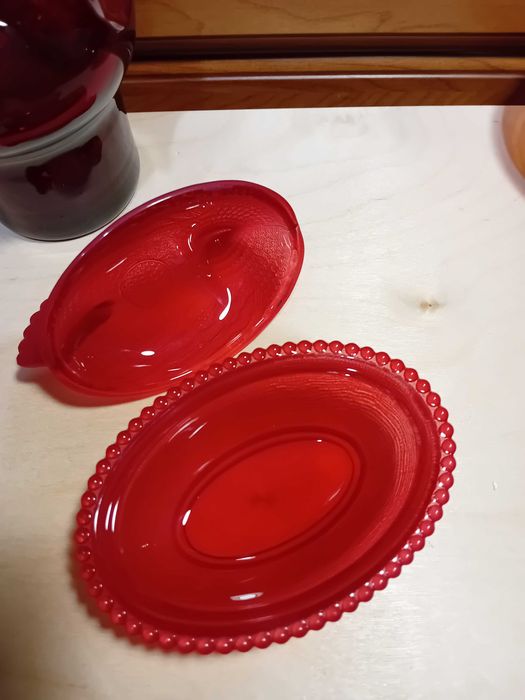 szklana kura -bomboniera