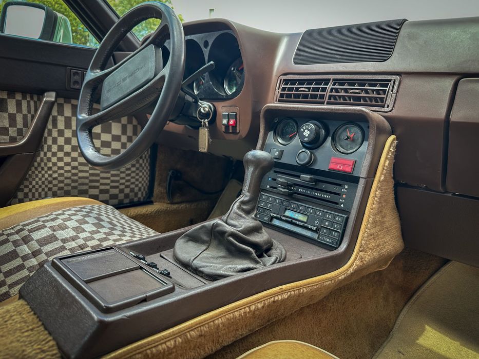 Porsche 924 Turbo