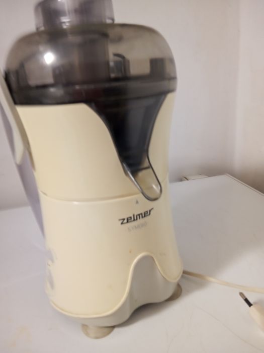 Sokowirówka Zelmer .