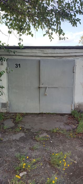 Продам гараж в кооперативі "Озерному"