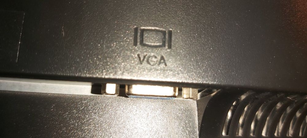 Monitor HP w1907v