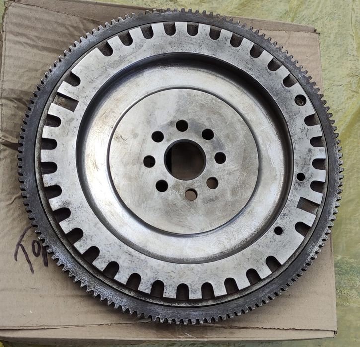 Продам Маховик / Щеплення / демпфер до мотору Ford Focus 1.8