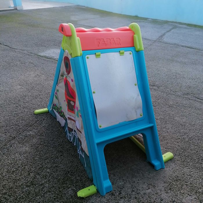 Brinquedo casa cabana