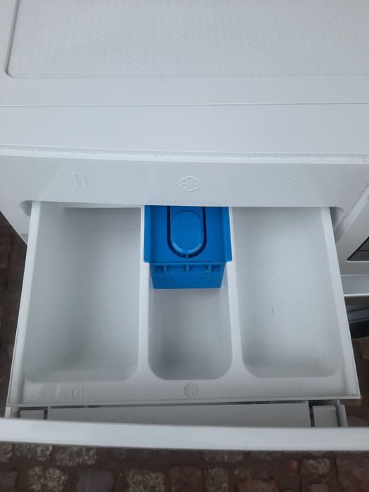 pralka BOSCH 8 kg  LED A+++  jak NOWA zadbana  transport