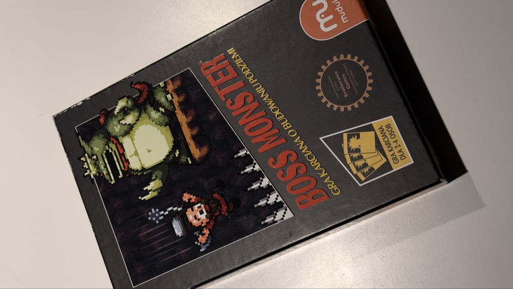 Gra karciana Boss Monster