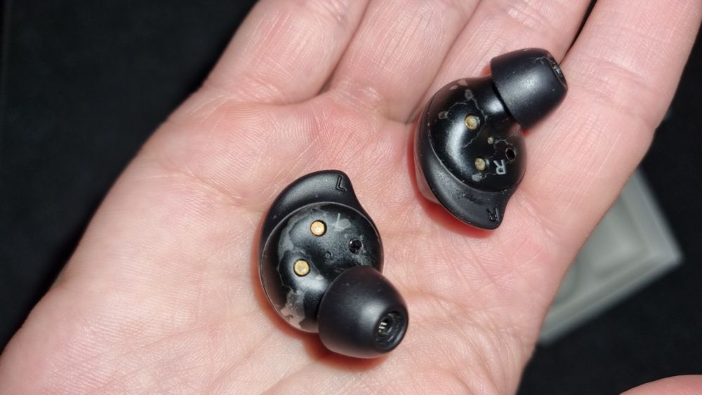 Наушники (гарнитура), Bluetooth Samsung Galaxy Buds SM-R170 (навушники