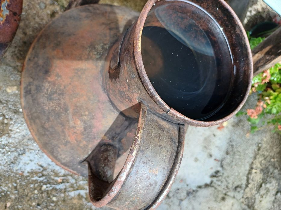 Two Almude Jugs64729416307586121