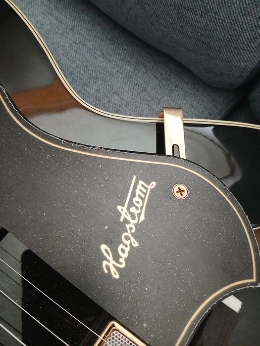 Gitara elektryczna hangstrom