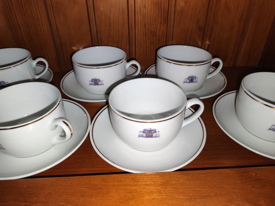 Davenport Dinnerware Set429086324378183683