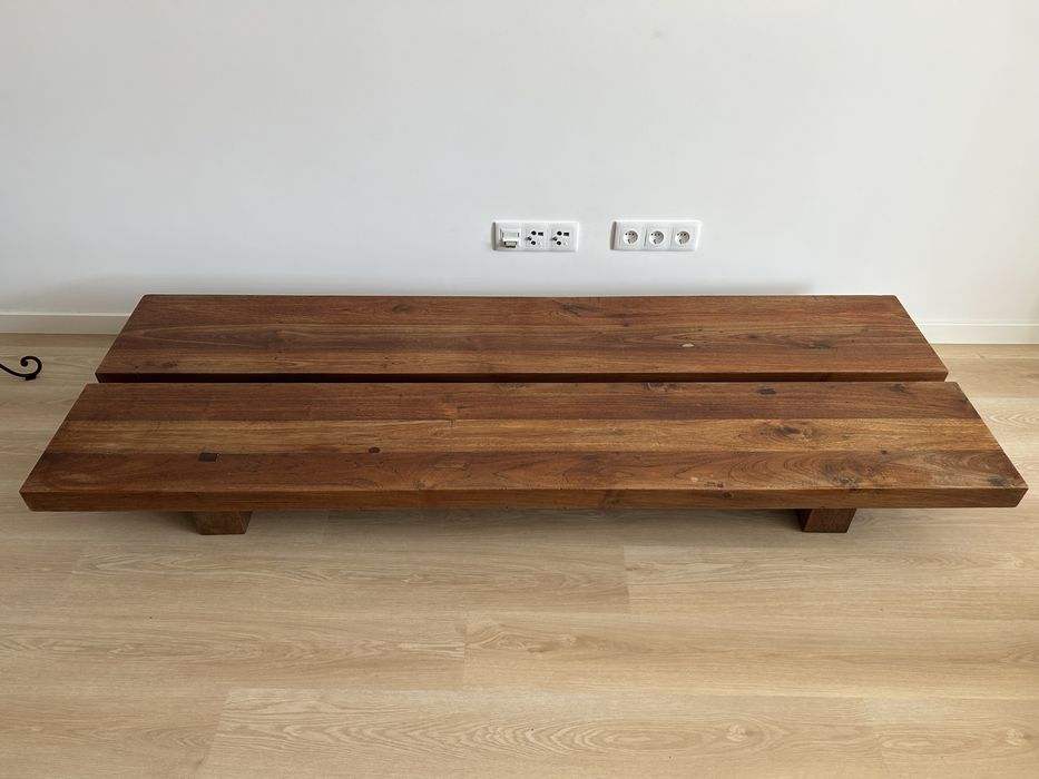 Mesa baixa de madeira maciça  200x70cm