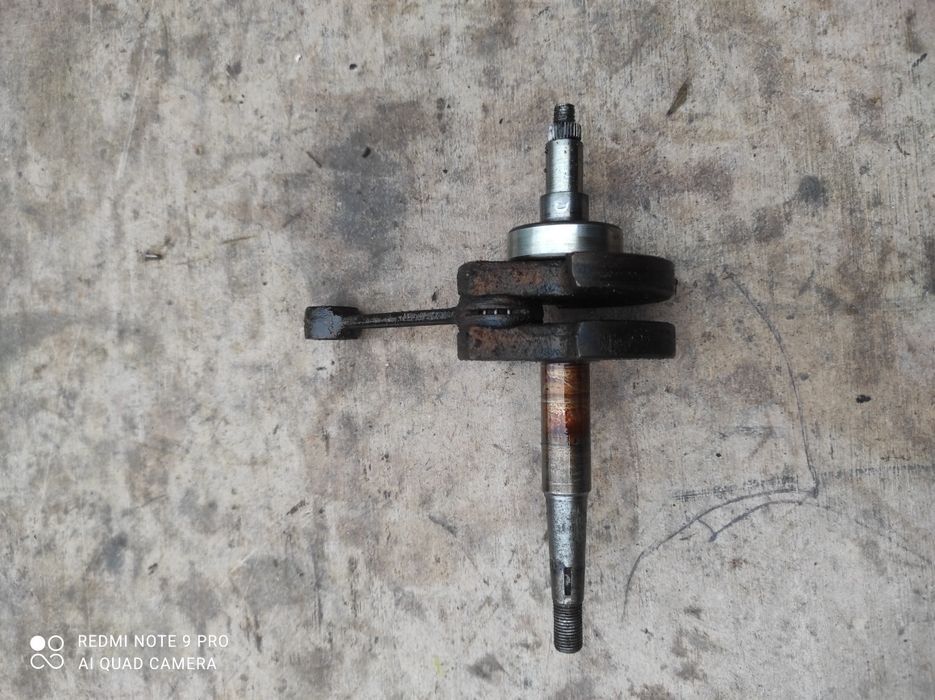 Oryginalny wał Romet 023 motorynka ogar kadet 15.89