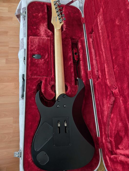 Gitara elektryczna Ibanez Prestige RG6UCS Uppercut Japan + case