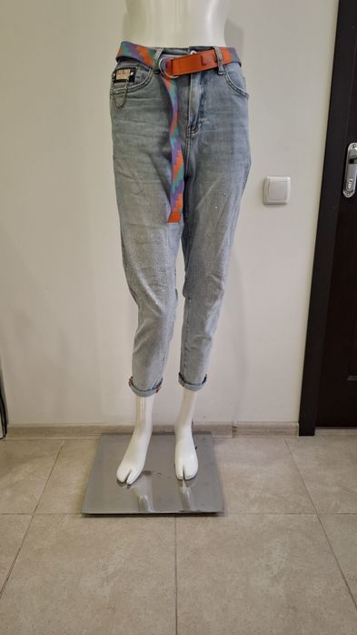 Джинсы тонкие камни стразы