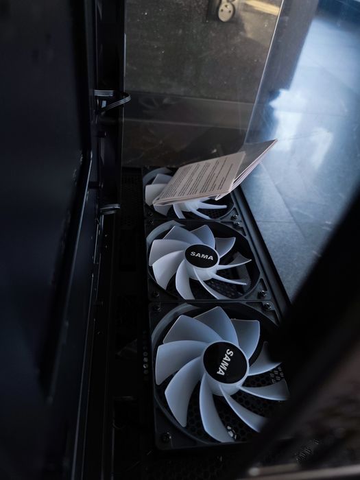 Obudowa komputera  gamingowa  SAMA V40
