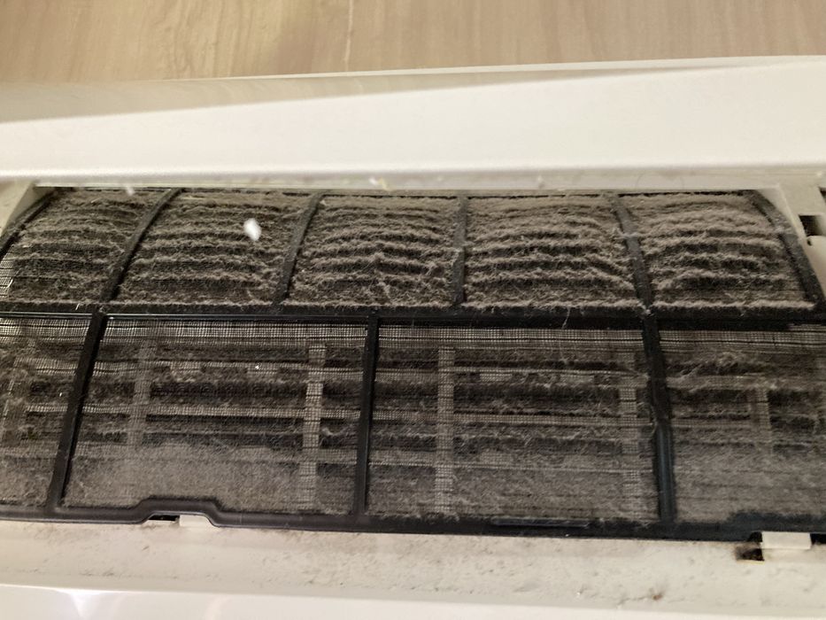 Limpeza e manutenção em ar condicionados