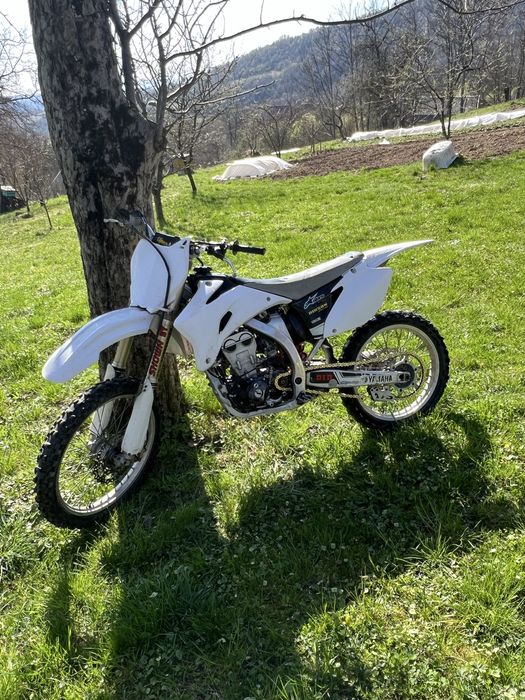 Продам ямаху уз250ф