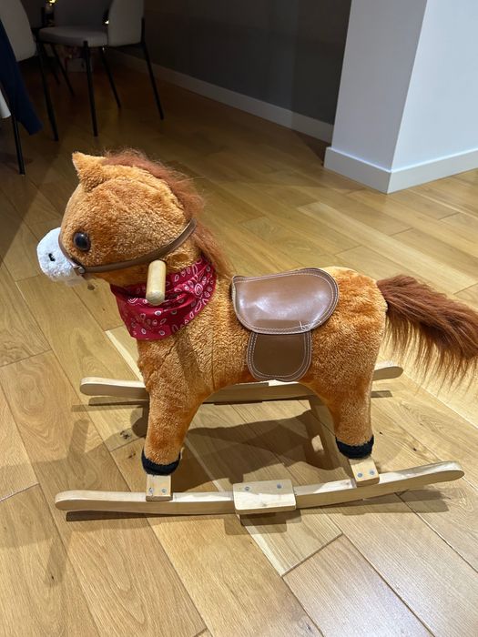 Tablica manipulacyjna i inne zabawki