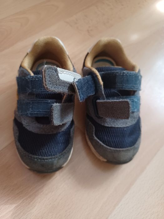 Buciki sportowe Geox r. 21