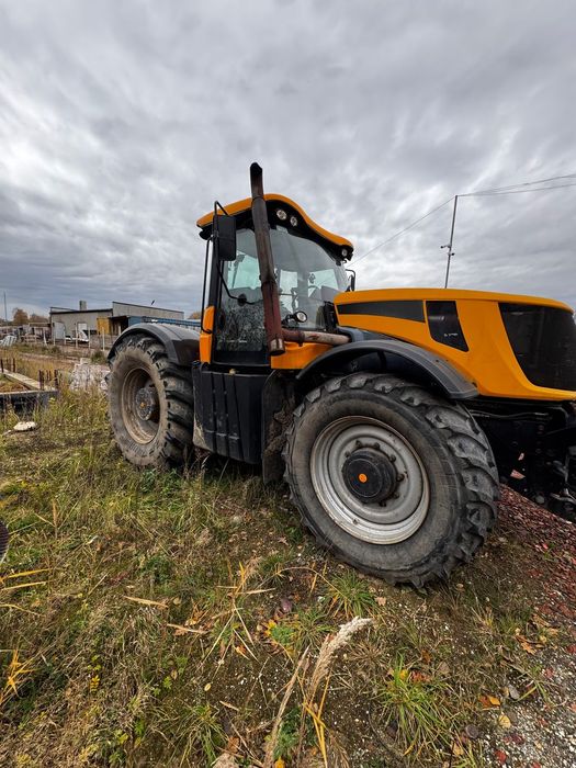 JCB Fastrack 8250