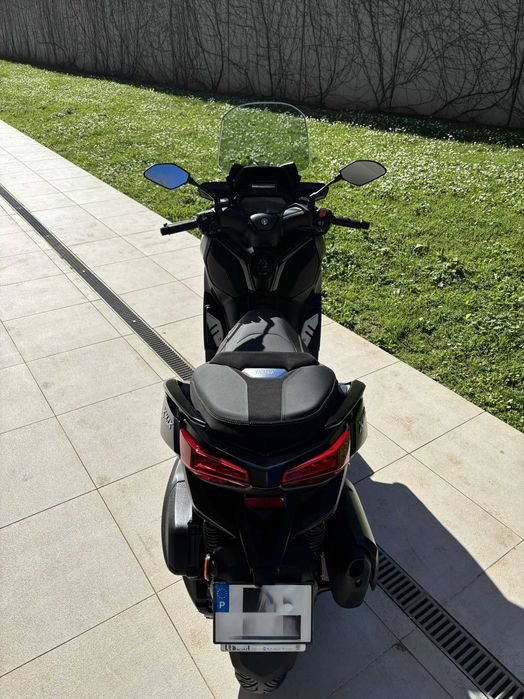 Yamaha XMAX 300 Tech MAX 2024