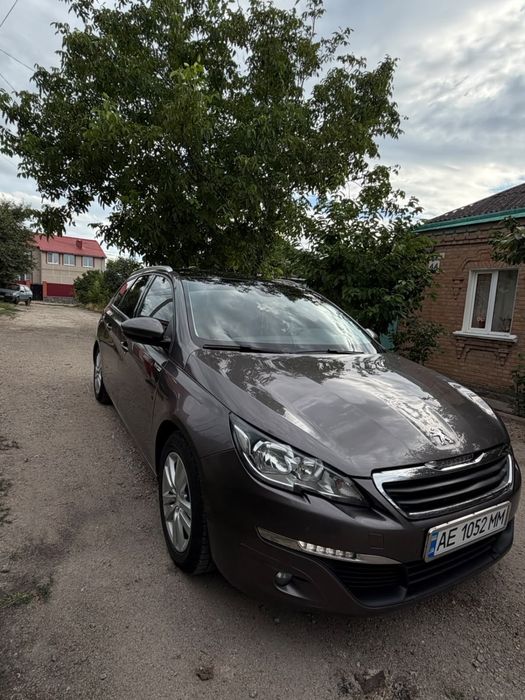 Продам Пежо 308 дизель 1.6