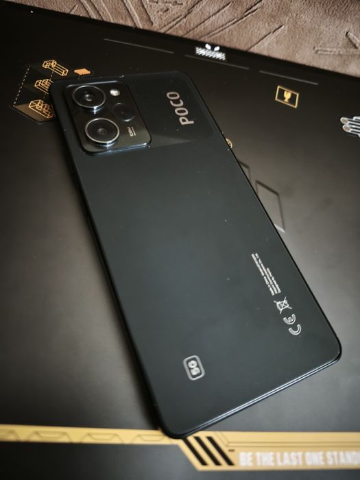 Продам смартфон Xiaomi  Poco x5 pro 5g 8/256