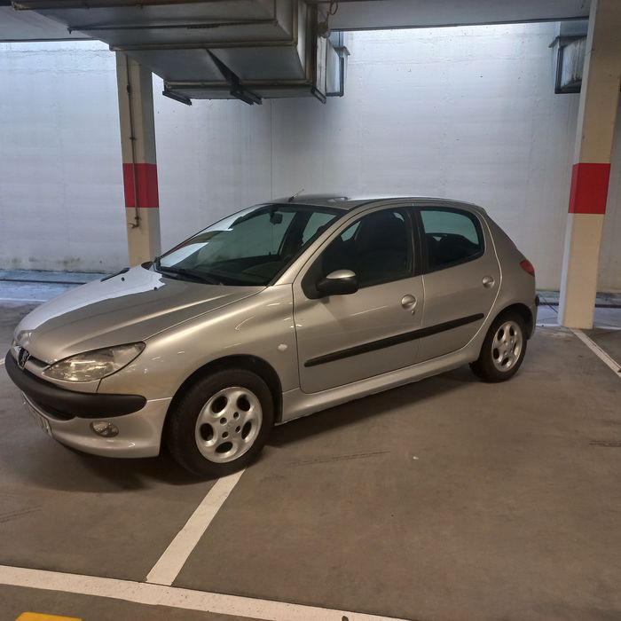 Peugeot 206 [gasolina e GPL ]