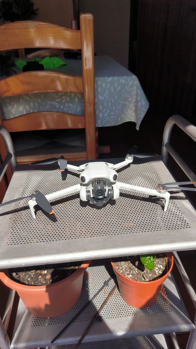 Drone - DJI mini 4 Pro