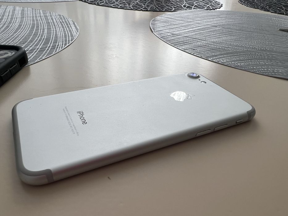 Iphone 7,32 g. Neverlock