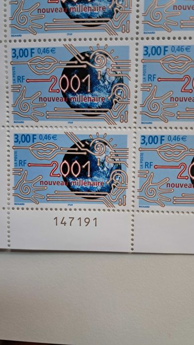 Filatelia Lote de 99 Selos “Novo Milénio 2001” França  NOVOS 59 €