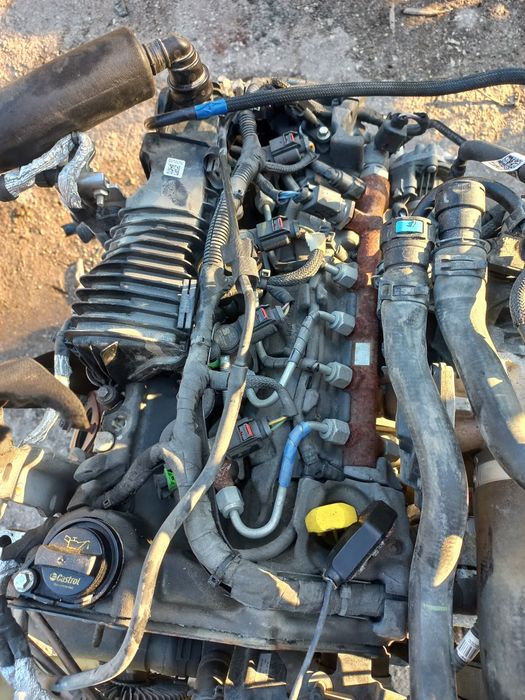 Двигун Мотор Двигатель Ford Transit MK8 2.0 TDCI YNRA Форд Транзіт