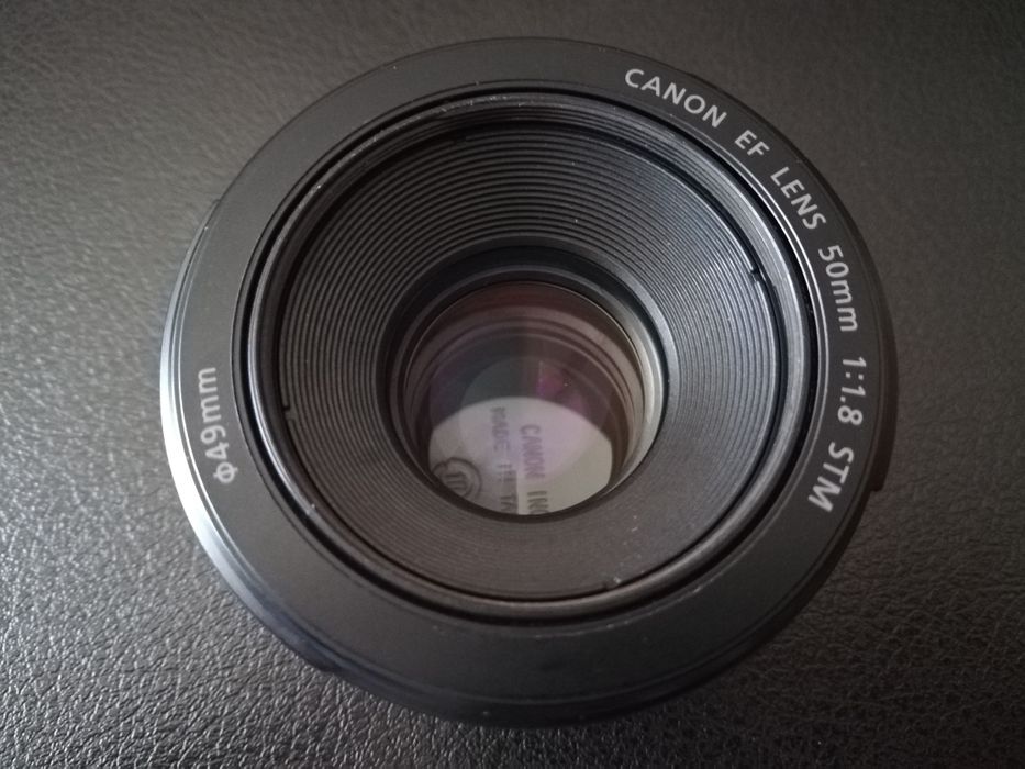 Canon EF 50mm 1.8 STM c/Nova