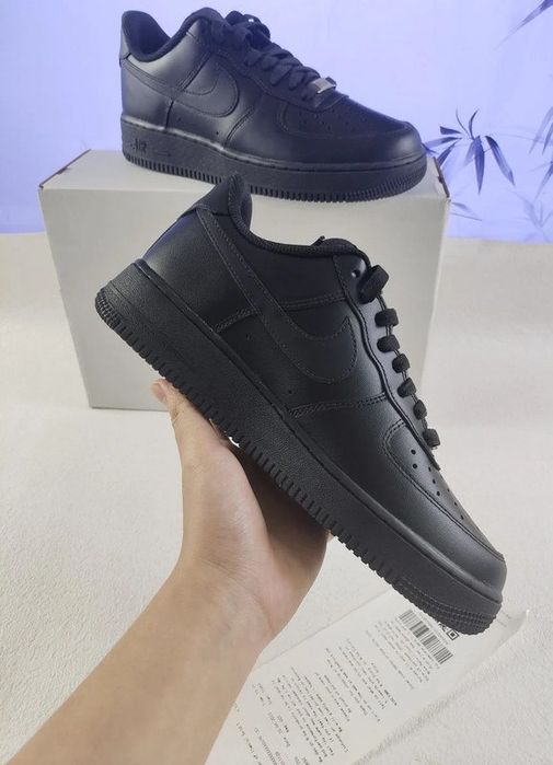 Air Force 1 Czarne Nowe rozmiar 43