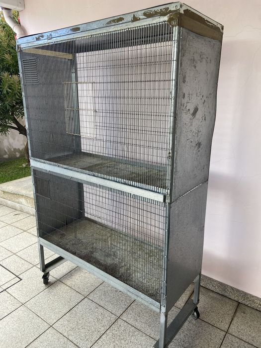 Voadoras para aves. Para ceder