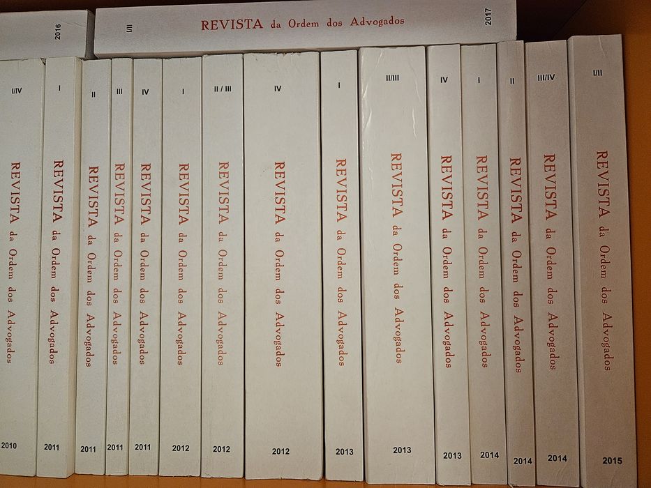 Revistas da Ordem dos Advogados de 2006 a 2017, 28 exemplares.