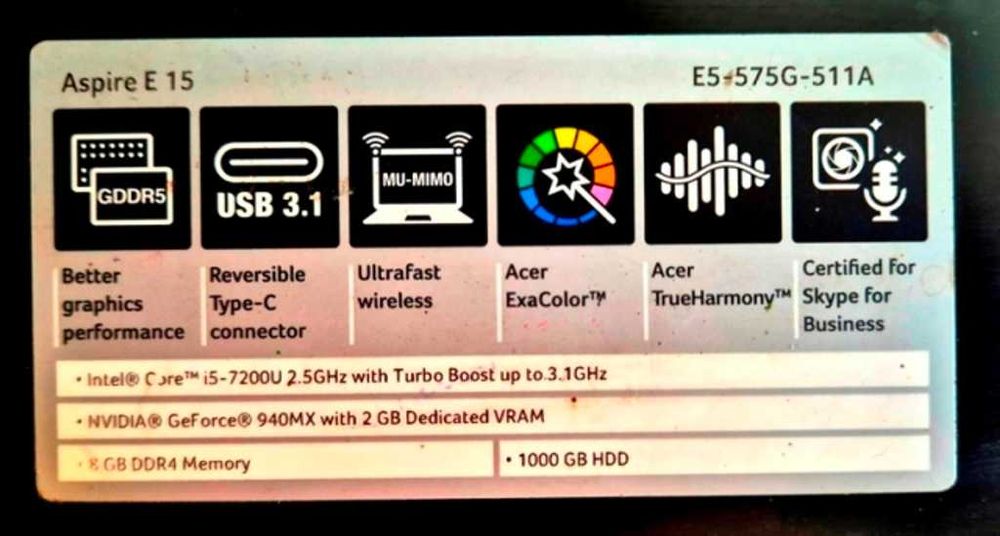 Acer computer. Excellent condition and fully functional!!!64729953522433121