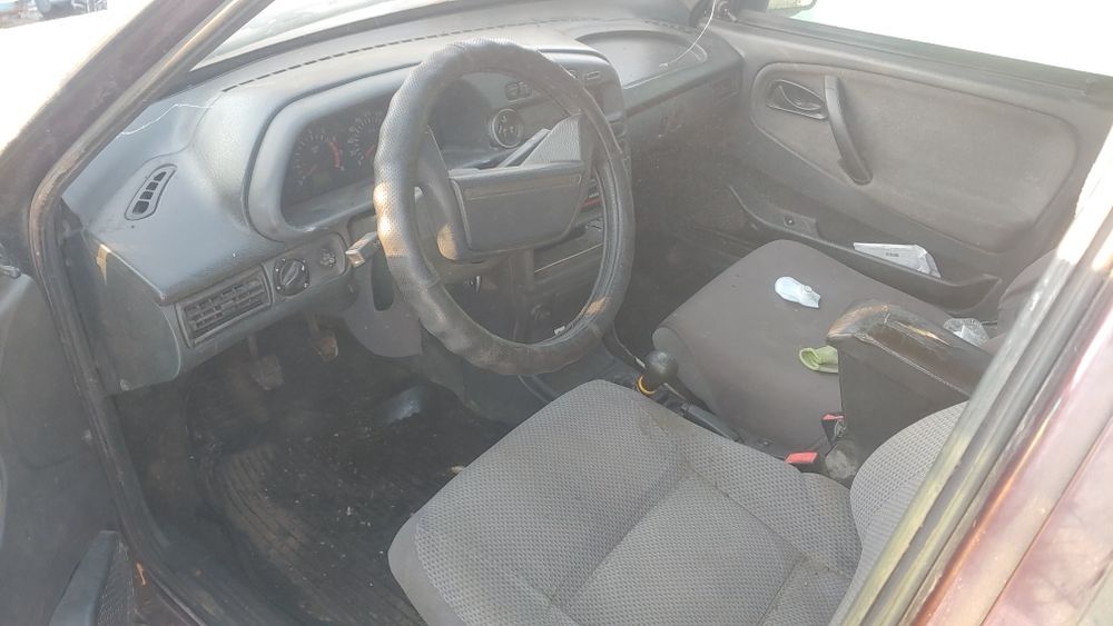 ВАЗ LADA 2115 цілой або на запчастини