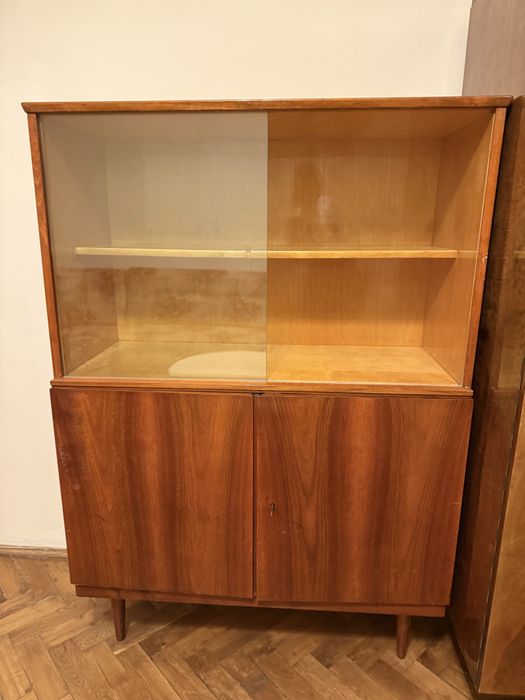 Kredens vintage