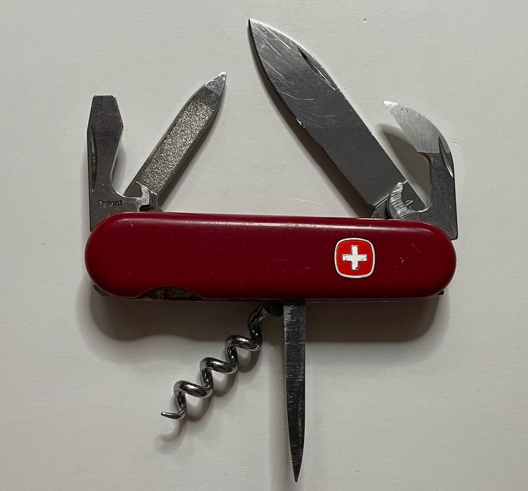 WENGER scyzoryk 83 mm (3)