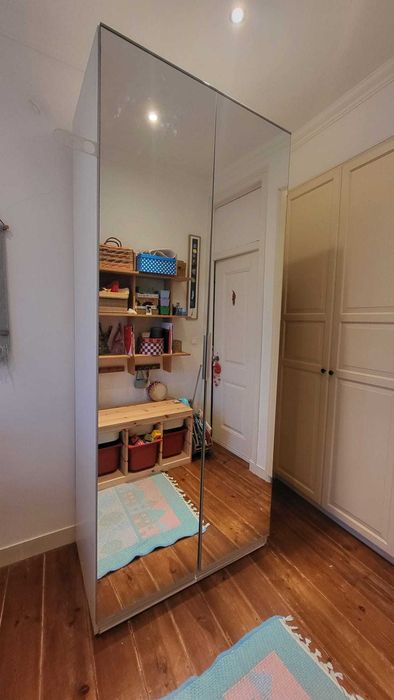 Roupeiro Ikea com portas espelho - PAX / ÅHEIM